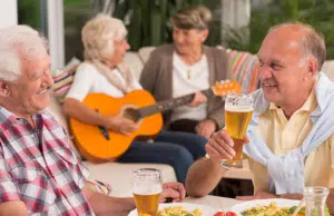 La importancia de la comunidad para las personas mayores