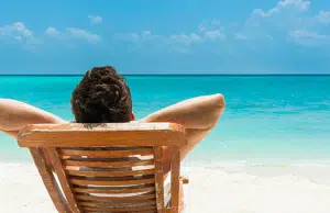 La brisa no quema y otros mitos sobre el cuidado de la piel en vacaciones: la opinión de expertos