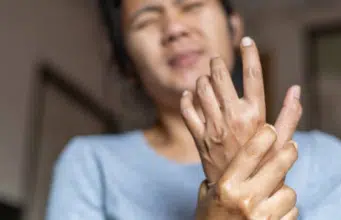 Bloquear una proteína del envejecimiento regenera cartílago y previene artritis en ratones, según estudio de Stanford Medicine