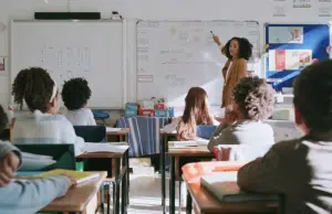 ¿Cuánto cuesta estudiar en los mejores colegios de las pruebas Saber 11 2025?