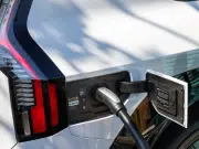 Más de una cuarta parte de los vehículos vendidos este año en el mundo fueron eléctricos: Colombia es uno de los mercados que lidera a nivel regional