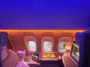 Viajar en Emirates entre Bogotá y Dubái: así es la experiencia en Business y First Class en una de las rutas más largas desde Colombia