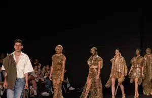 De residuos de cactus a prendas que llegan a pasarelas nacionales: la apuesta de un joven estudiante que está transformando la forma de ver la moda