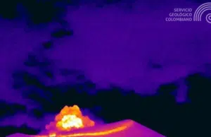Volcán Puracé: emisiones de ceniza alcanzan los 600 metros de altura y mantienen la alerta naranja