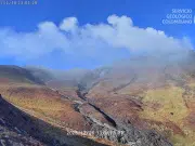 Actividad del volcán Puracé sigue marcada por sismicidad, gases y emisiones de ceniza en alerta naranja, informa el Servicio Geológico Colombiano