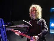 Muere Perry Bamonte, guitarrista clave de The Cure, a los 65 años: así se despiden los compañeros de banda del músico