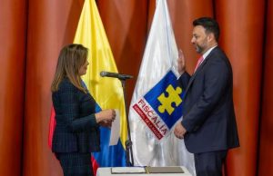 Andrés Escobar toma posesión como nuevo director de la UEI