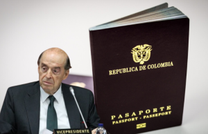 Caso pasaportes: Álvaro Leyva no aceptó cargos por prevaricato