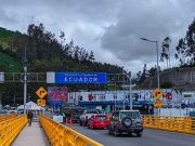 Ecuador cierra paso fronterizo con Colombia por seguridad