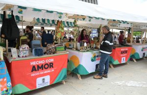 Compre local en esta Navidad: 60 emprendedores de Medellín estarán en el Pueblito Paisa