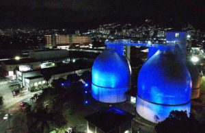 Los “huevos” de San Fernando se iluminan por Navidad