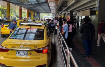 Terminal del Norte implementa cambios en el abordaje de taxis
