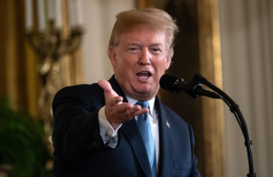 Trump evidencia con cifras que economía va en dirección correcta