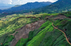 Con drones, Colombia fumigará narcocultivos con glifosato esta semana