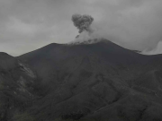 Volcán Puracé sigue con sismos y gases tras un mes en alerta naranja