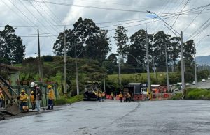 Obras de mejoramiento vial entre La Ceja y Rionegro avanzan en un 80 %