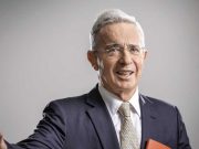Este aumento del salario es derroche y corrupción del Gobierno: Álvaro Uribe