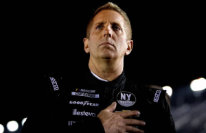 Murió expiloto Greg Biffle tras accidente aéreo en Carolina del Norte