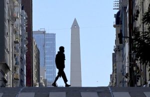 Apagón afectó a casi un millón de usuarios en Buenos Aires bajo calor extremo