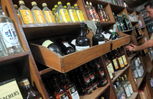 Acodrés alerta que impuestos a licores amenaza al sector gastronómico