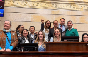 Aprobado en cuarto debate de Senado proyecto de mesada 14 para docentes