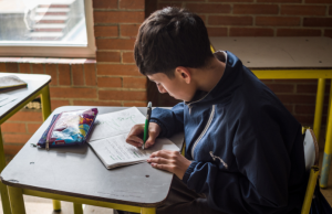 Educación superior pública enfrenta una desfinanciación estructural: Contraloría