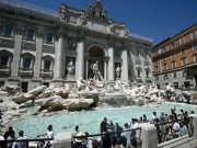 Cuando una moneda no basta: Roma mercantiliza la Fontana di Trevi