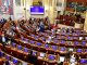 Congresistas califican de ‘populismo’ reducción de salarios