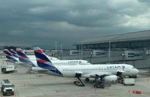 Latam Airlines cancela vuelos a varios países del Caribe tras operaciones militares realizadas por Estados Unidos en Venezuela