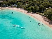 Barbados refuerza su conexión con América Latina con cinco vuelos semanales de Copa Airlines