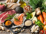 Así puede comer lo mismo y bajar de peso, según especialistas