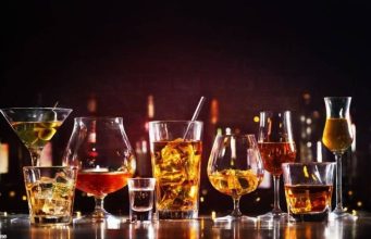 Cócteles para cerrar las fiestas: opciones suaves y aromáticas para brindar en calma en el puente de Reyes