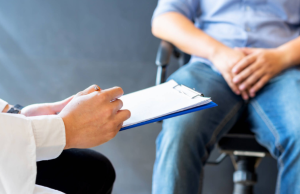 Disfunción eréctil: hombres en Colombia tardan más de dos años en buscar ayuda médica