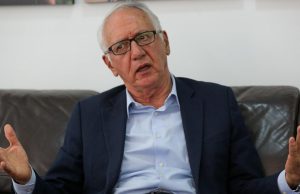 Ministerio de Salud busca crear 442 nuevos cargos y aumentar costos de nómina un 60 %: En emergencia económica, crisis del sistema y época electoral