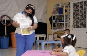 ICBF convertirá en funcionarias públicas a mas de 2.300 madres comunitarias en Colombia