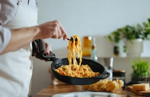 Cómo cocinar la pasta para controlar el azúcar en sangre y los picos de glucosa