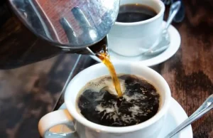 Tim Spector, médico: ‘La microbiota de los que toman café tiene estas características distintas’