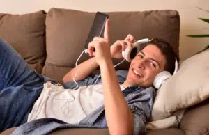 Así evoluciona nuestro gusto musical desde la niñez hasta la etapa adulta