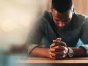 ¿Cómo hacer la oración de la mañana? Comience el día con paz y propósito