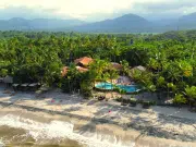 La historia de tres mochileros franceses que apostaron por el turismo en Colombia y hoy consolidan una marca de hospitalidad