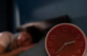 ¿Cuántas horas deben dormir los estudiantes? El sueño es la ‘asignatura pendiente’ que pone en riesgo el rendimiento escolar en el regreso a clases