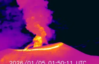 Siete nuevas emisiones de ceniza en el Puracé: reportan sismos, gases y mantienen la alerta Naranja en la cadena volcánica Los Coconucos