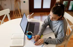 ¿Por qué cuesta tanto empezar lo que no queremos hacer? La ciencia dice que puede deberse a un ‘freno’ cerebral de la motivación
