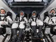 Cuatro astronautas de la EEI vuelven con éxito a la Tierra tras una evacuación médica