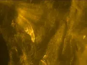 Avalanchas magnéticas en el Sol: Solar Orbiter revela cómo pequeños disturbios desencadenan potentes llamaradas solares
