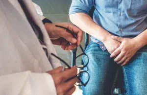 Síntomas del VPH en los hombres, según la Clínica Mayo