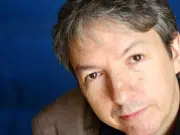 ‘Si puedo dar belleza a las pequeñeces, soy escritor’