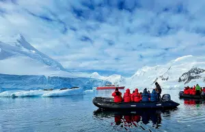 La promesa del hielo eterno: las rutas exclusivas que recorren la Antártida en lujosas expediciones
