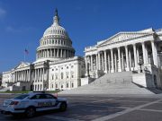 Atacar en el extranjero necesita aval del Congreso: Senado a Trump
