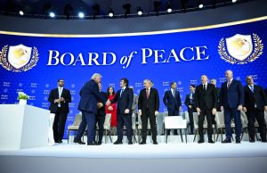 Trump lanza en Davos su Consejo de Paz
